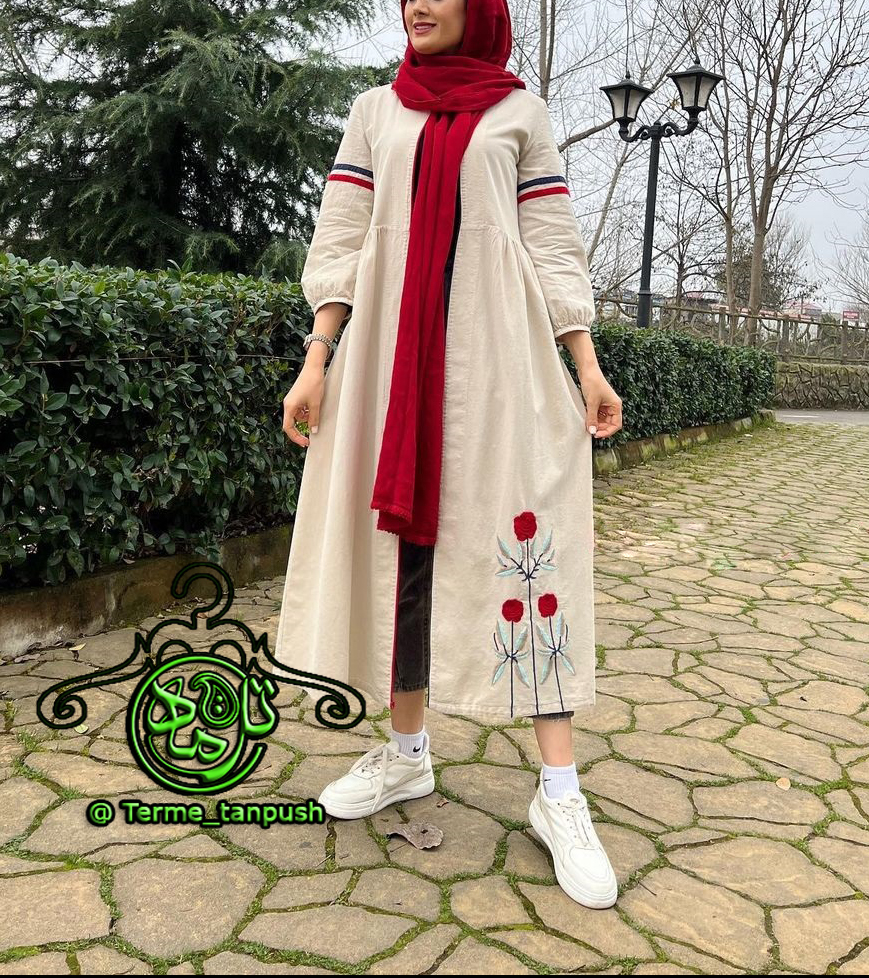 مانتو الیاف طبیعی گلدوزی شده مدل لاله